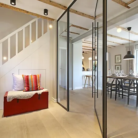 Nya Holiday home List